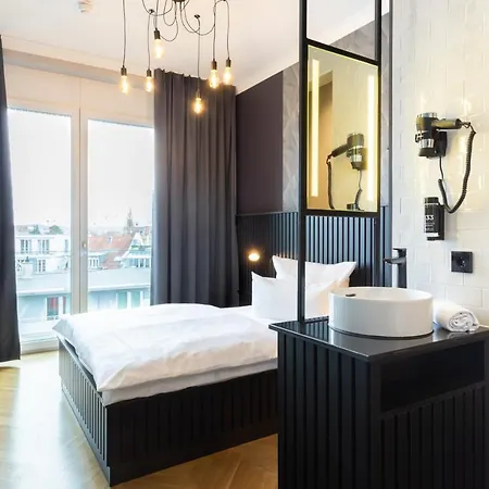 Hotel 133 Boutique 3*